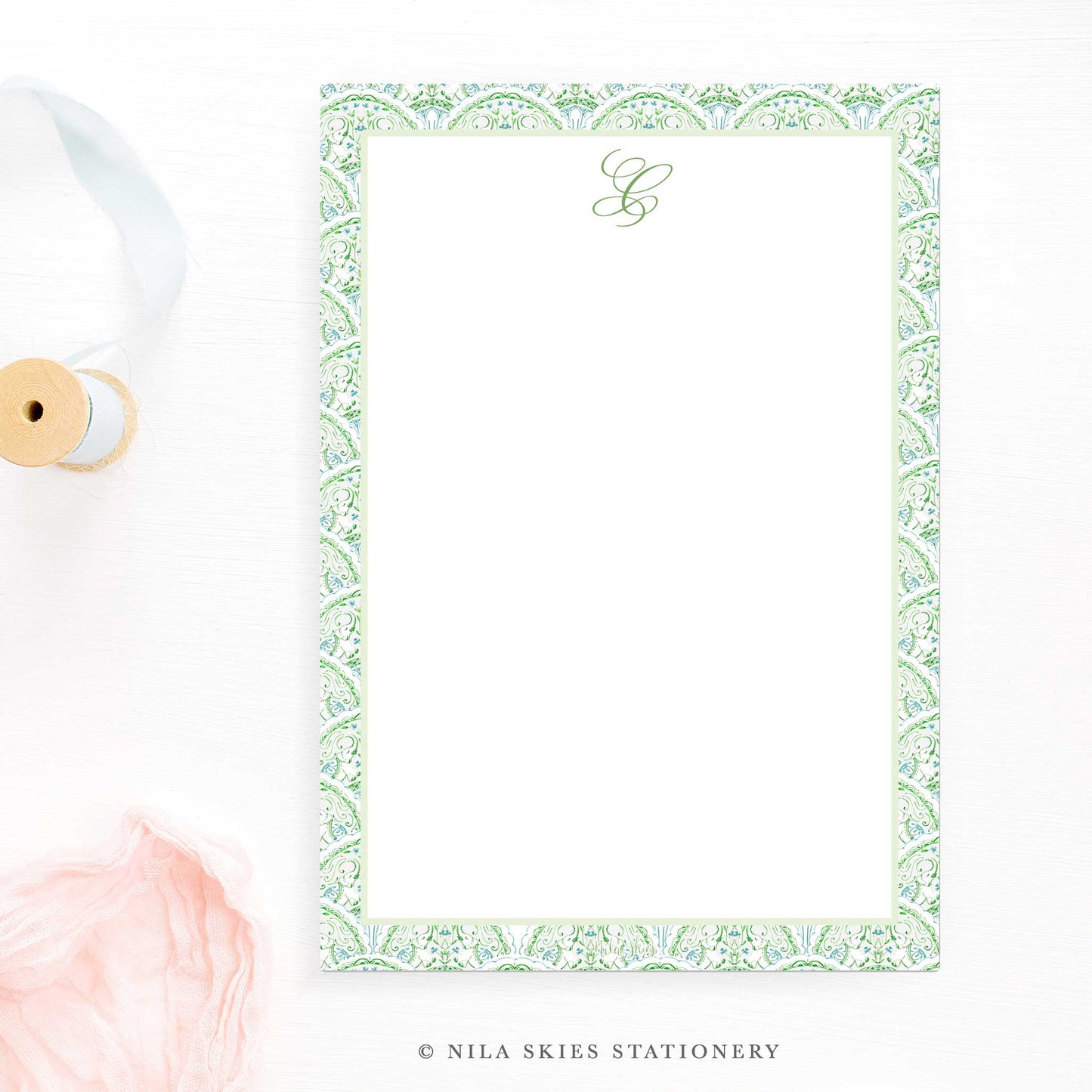 Personalizable Green Scalloped Border Notepad