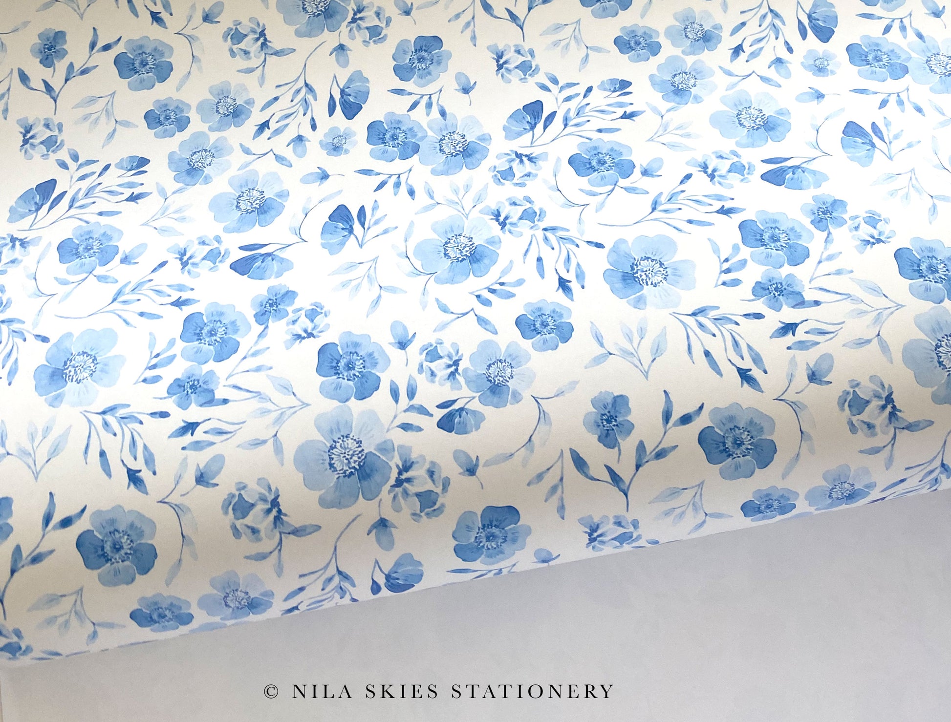 Sky Blue Floral Wrapping Paper High Quality Wrapping Paper Eco-friendly  Matte Finish Gift Wrap Multiple Sizes 